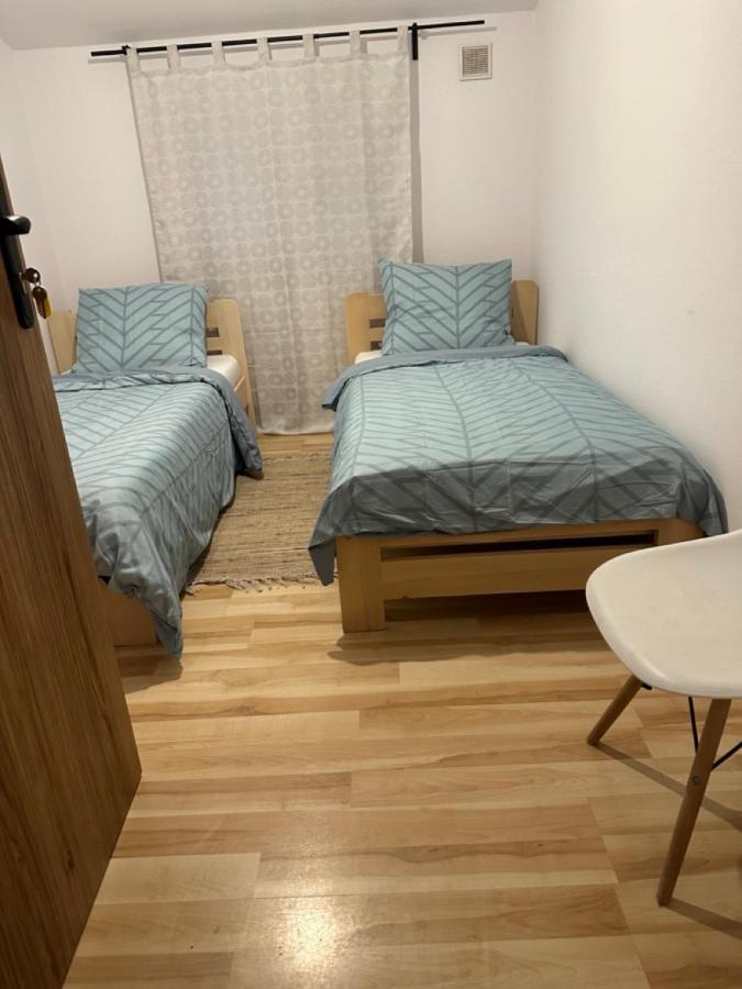Mirabella House Apartment Rzeszow Ngoại thất bức ảnh