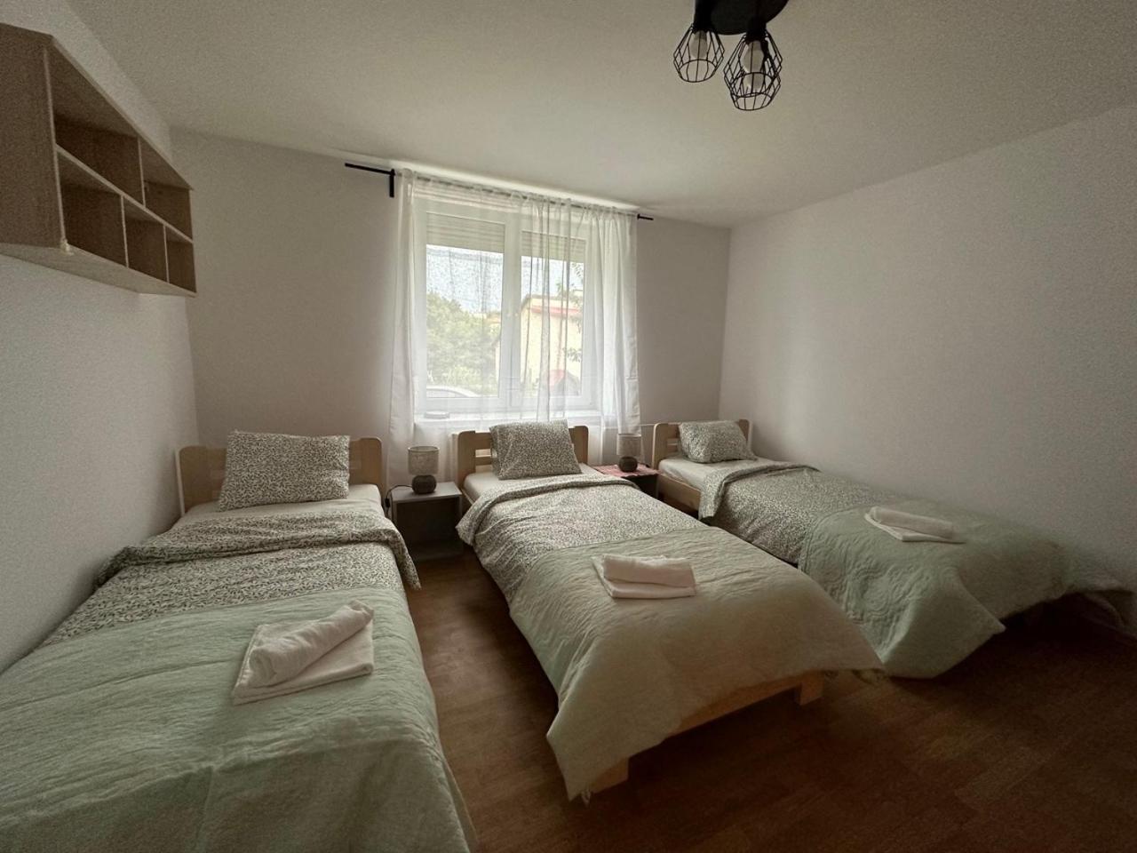 Mirabella House Apartment Rzeszow Ngoại thất bức ảnh
