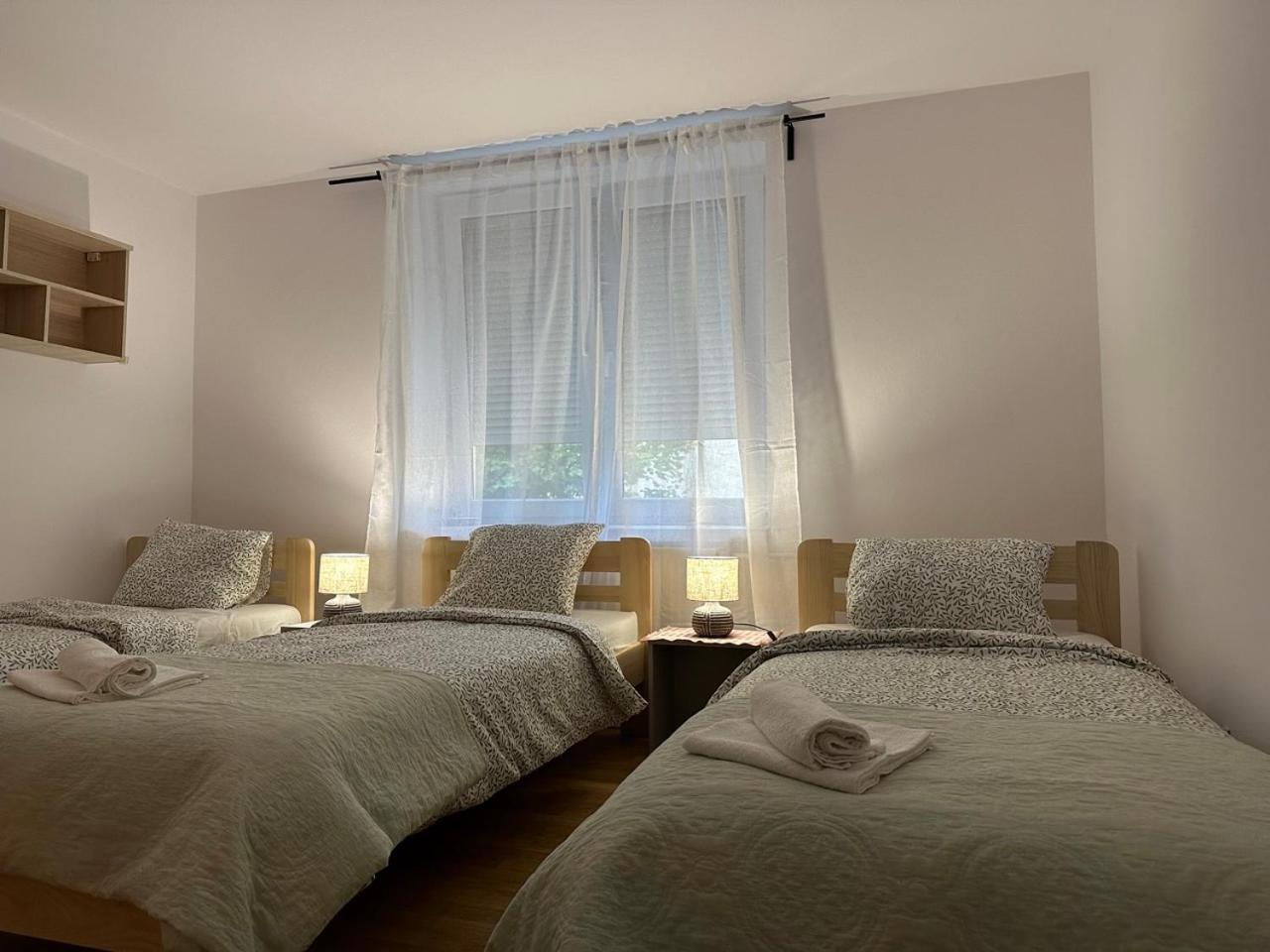 Mirabella House Apartment Rzeszow Ngoại thất bức ảnh